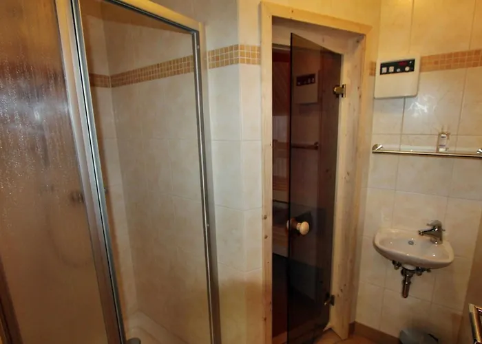 Haus Mueritzbrise _ Eg_fewo アパート